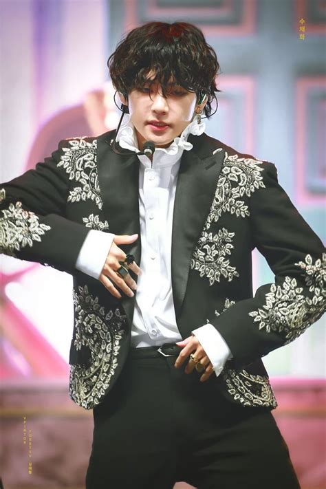 gucci taehyung model|taehyung tma awards show outfit.